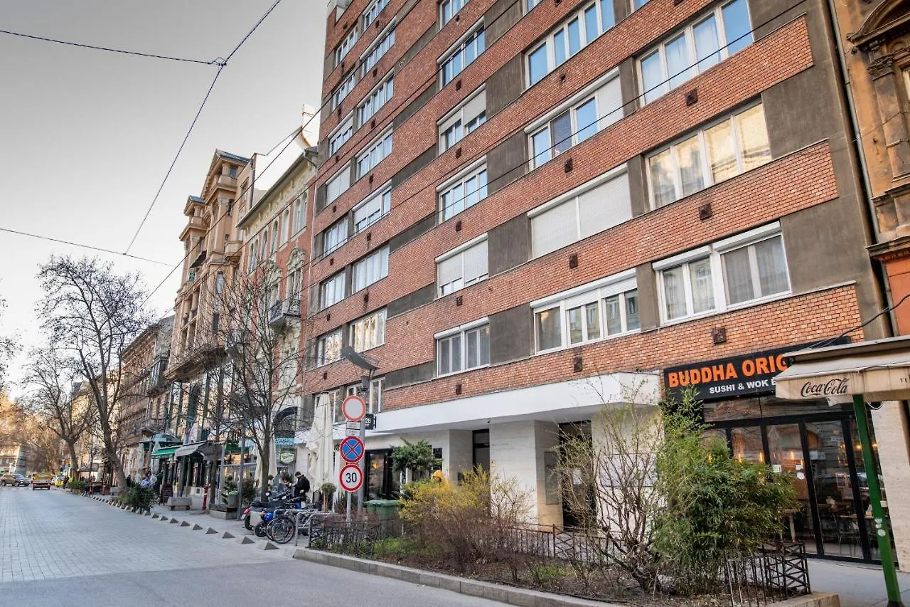 N28 Studio Apartment In Andrassy Boulevard. Budapest 0*,  Hungary