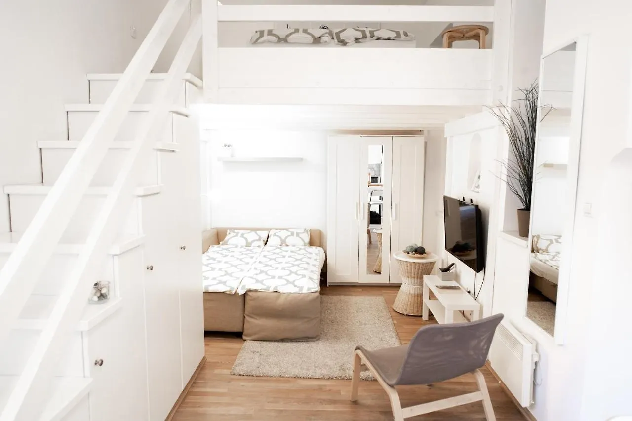 N28 Studio Apartment In Andrassy Boulevard. Βουδαπέστη 0*,